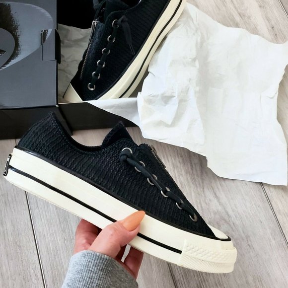 ✨LIMITED EDITION✨ Converse Embossed Suede Chuck 70 Zip - Picture 1 of 8